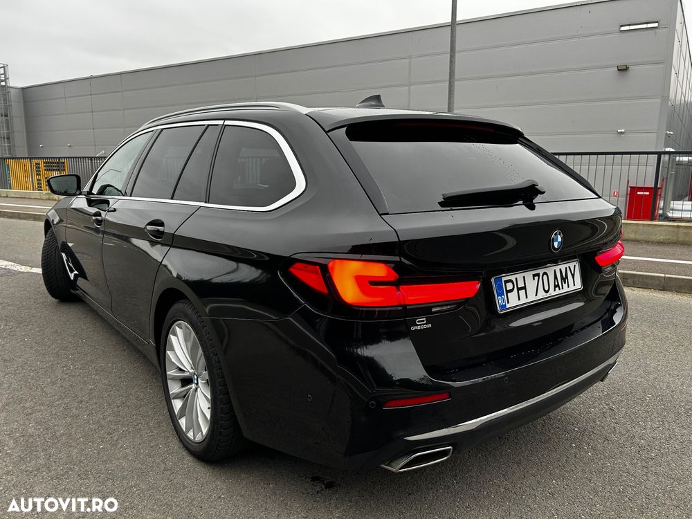 BMW Seria 5 518d Touring Aut. Luxury Line - 2