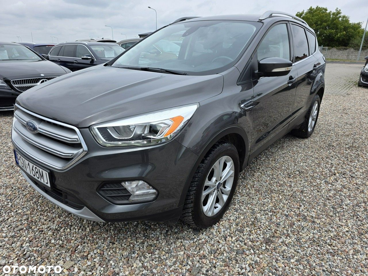 Ford Kuga 2.0 TDCi 2x4 Titanium - 20