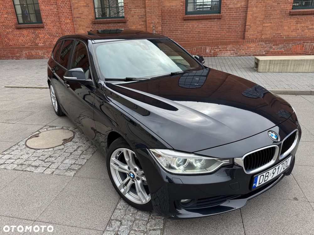 BMW Seria 3 318d - 12