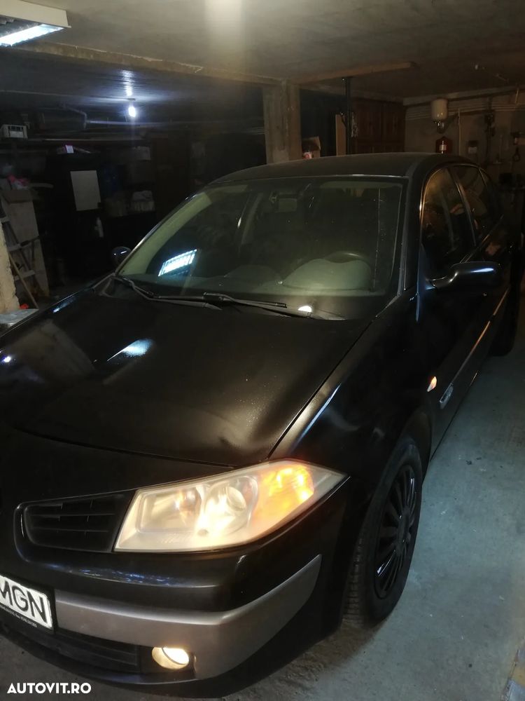 Renault Megane II Sedan 1.4 Pack Authentique - 5