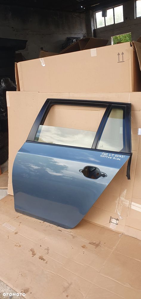 Drzwi lewy tył tylne lewe BMW 5 E60 A08/7 - 3