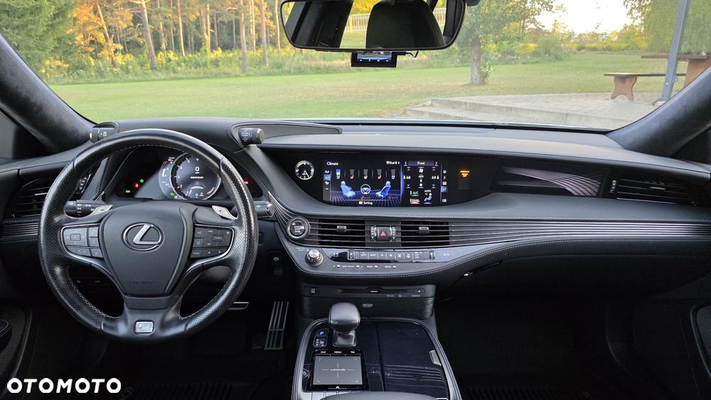 Lexus LS - 15