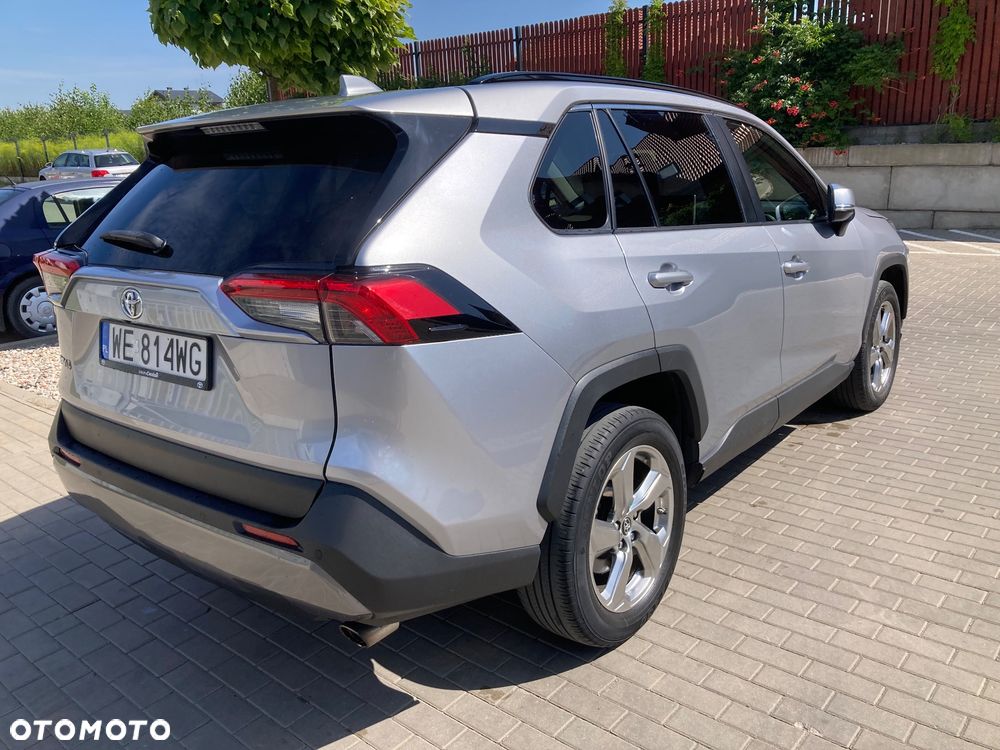 Toyota RAV4 2.0 Comfort 4x2 - 2