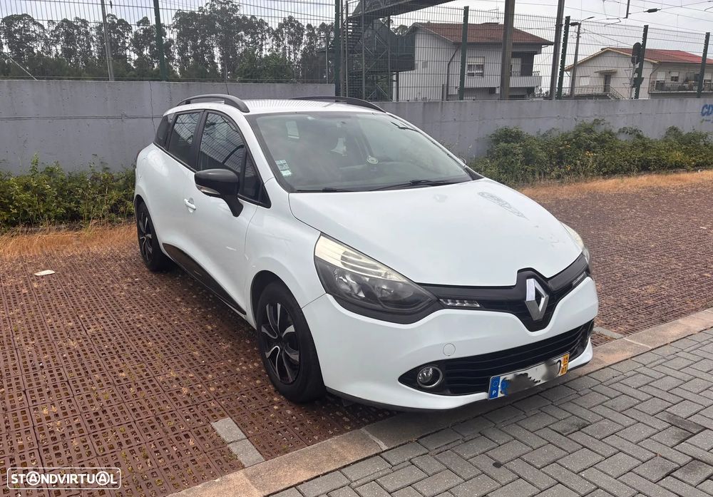 Renault Clio Sport Tourer 1.5 dCi - 8
