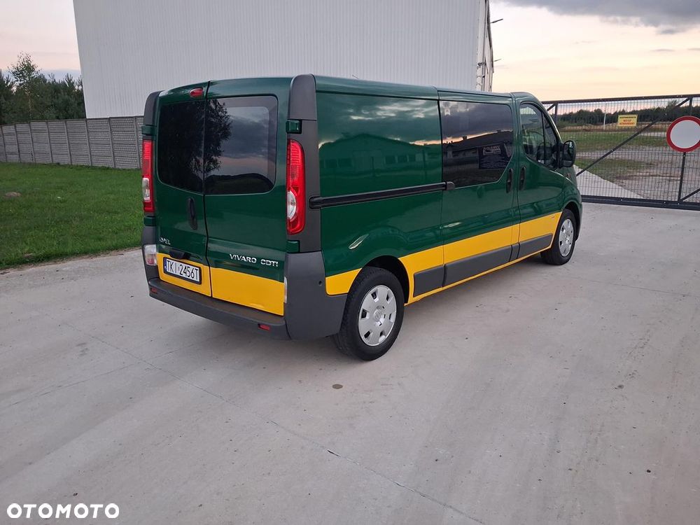 Opel Vivaro - 11
