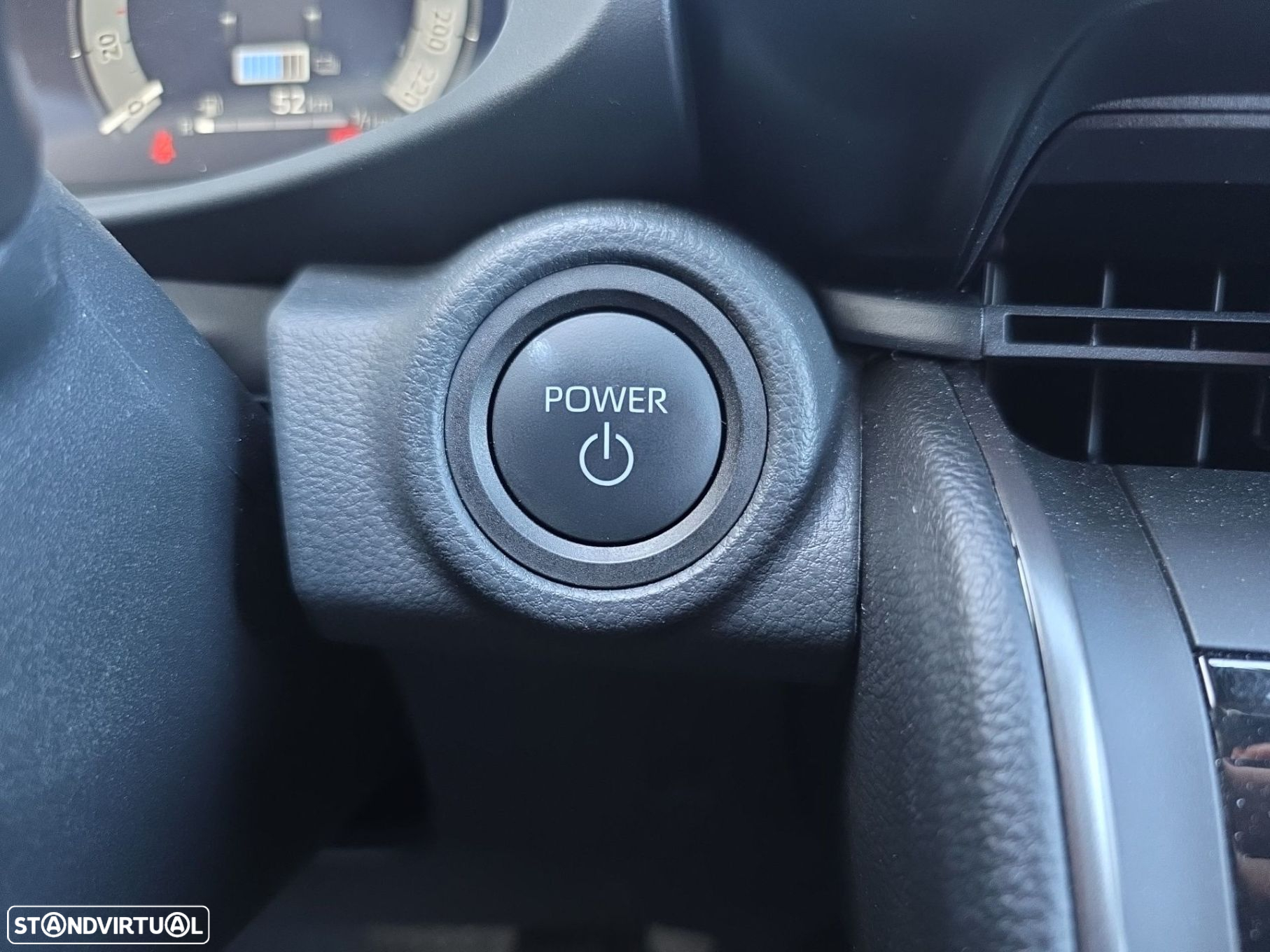 Toyota C-HR 1.8 Hybrid Square Collection - 24