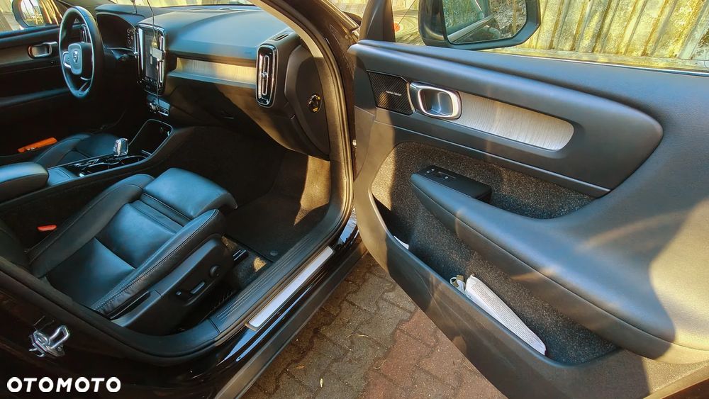 Volvo XC 40 T3 Geartronic Inscription - 26
