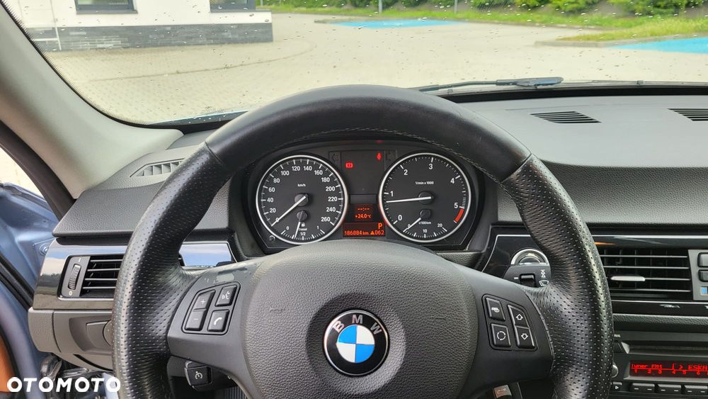 BMW Seria 3 - 26