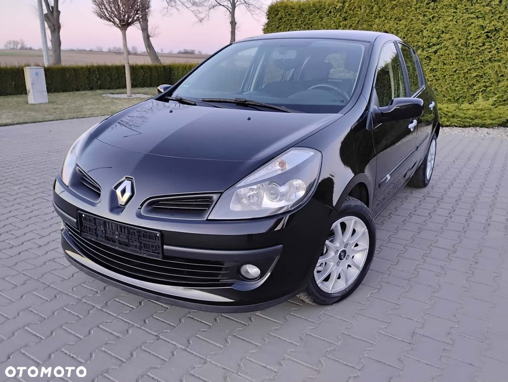 Renault Clio - 12