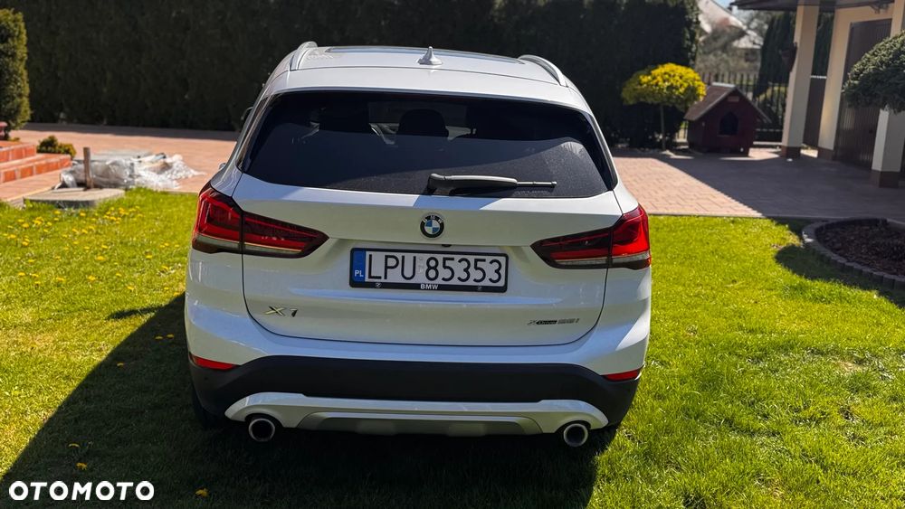 BMW X1 - 16
