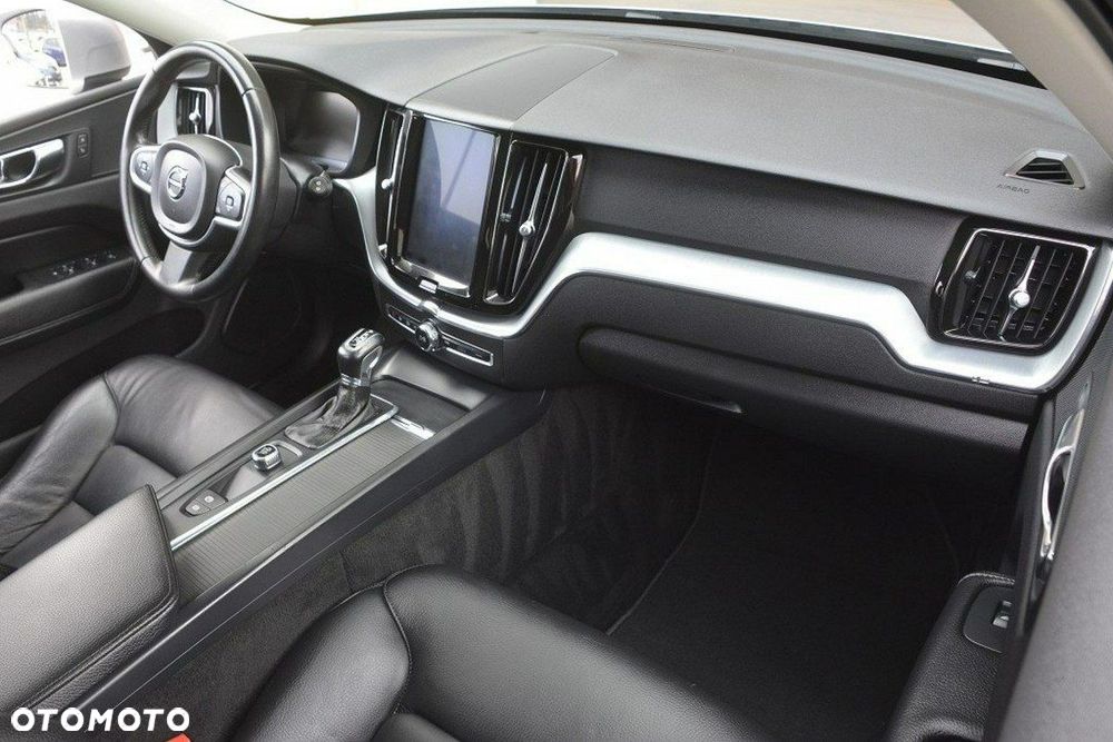 Volvo XC 60 D4 Geartronic Momentum Pro - 13