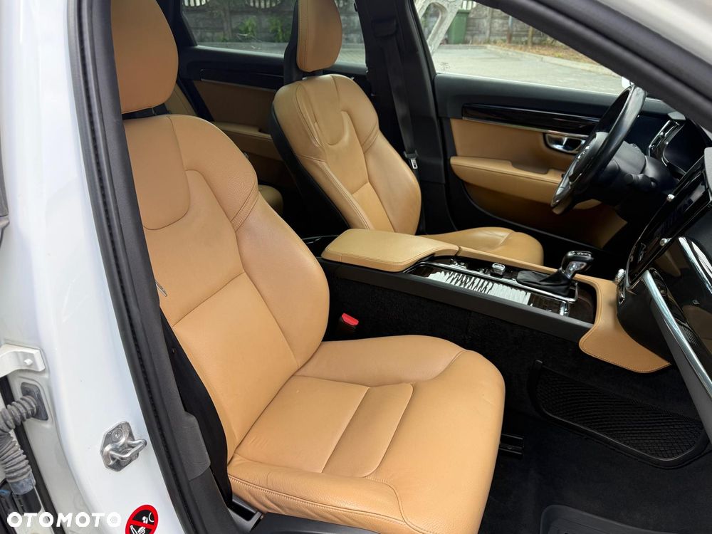 Volvo S90 T5 Momentum - 13