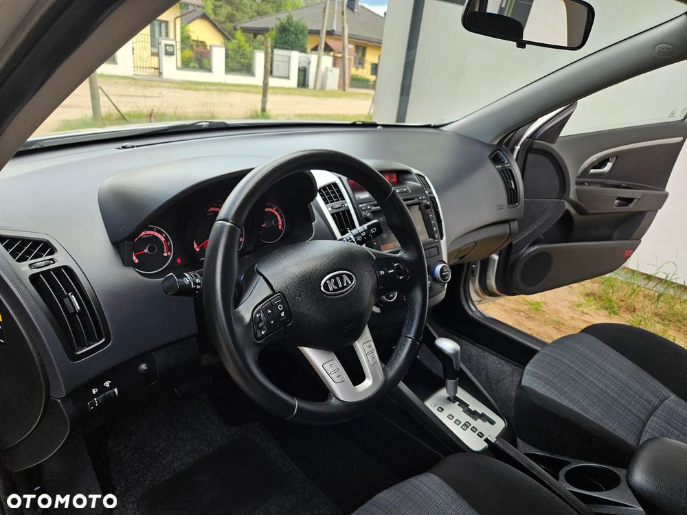 Kia Ceed 1.6 Optimum + - 32