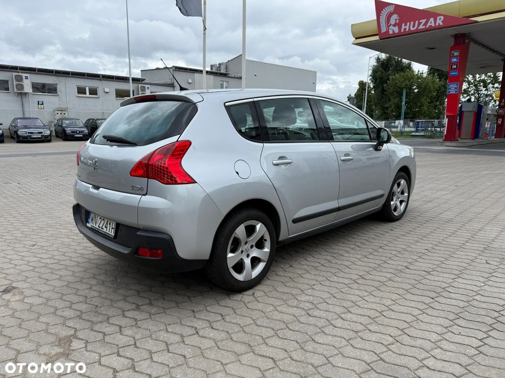 Peugeot 3008 2.0 HDi Allure - 11
