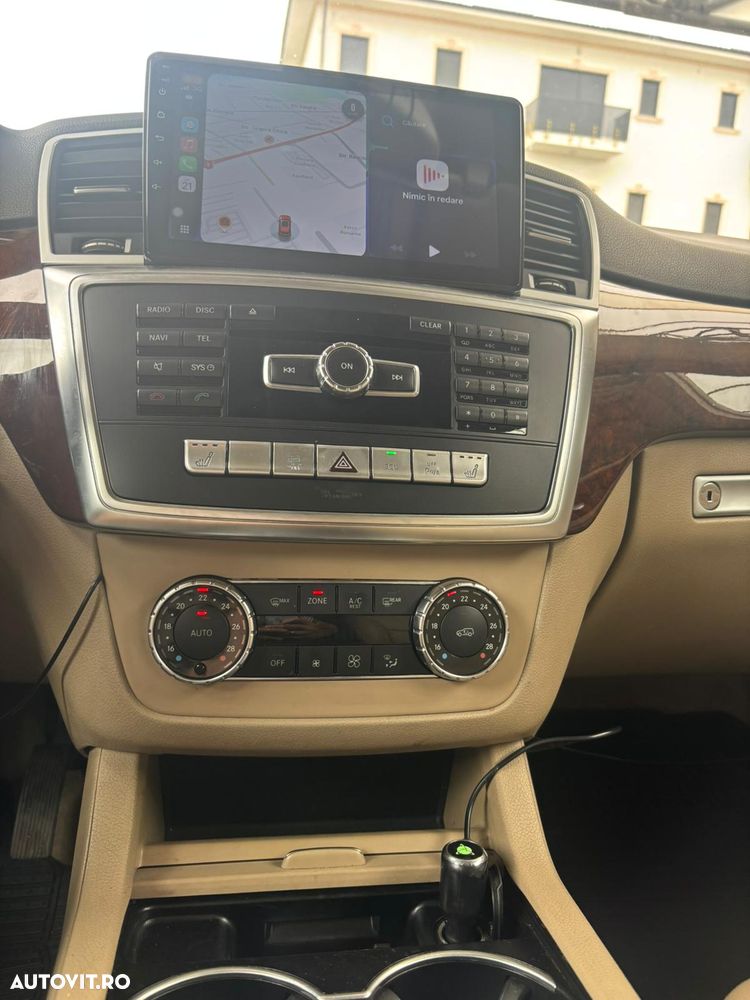 Mercedes-Benz ML - 13
