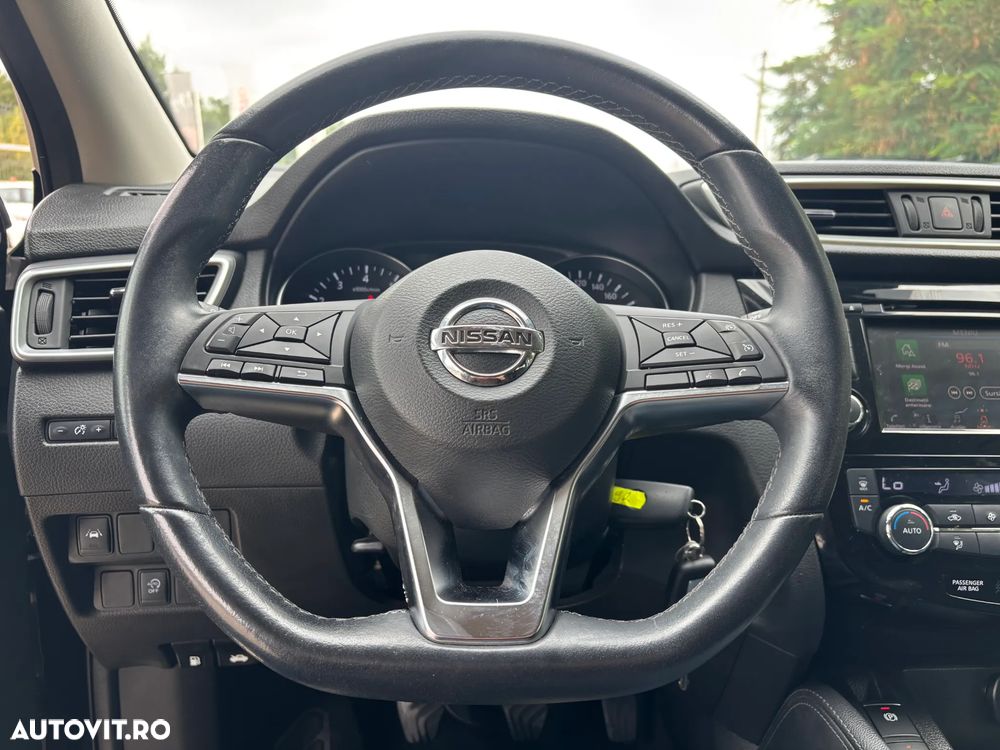 Nissan Qashqai 1.3 DIG-T ACENTA - 18