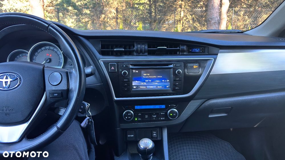 Toyota Auris 1.6 Active - 8