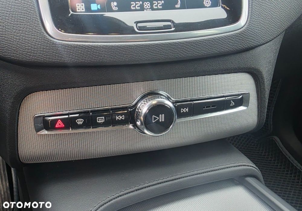 Volvo XC 90 - 19