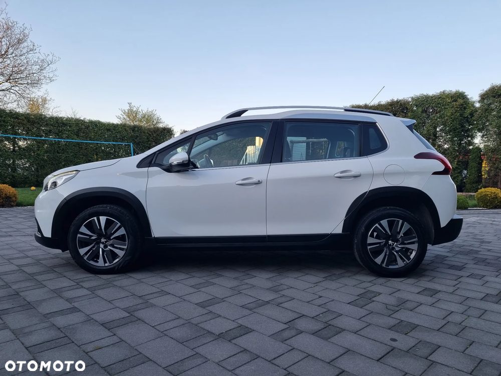 Peugeot 2008 PureTech 110 Stop&Start Allure - 32