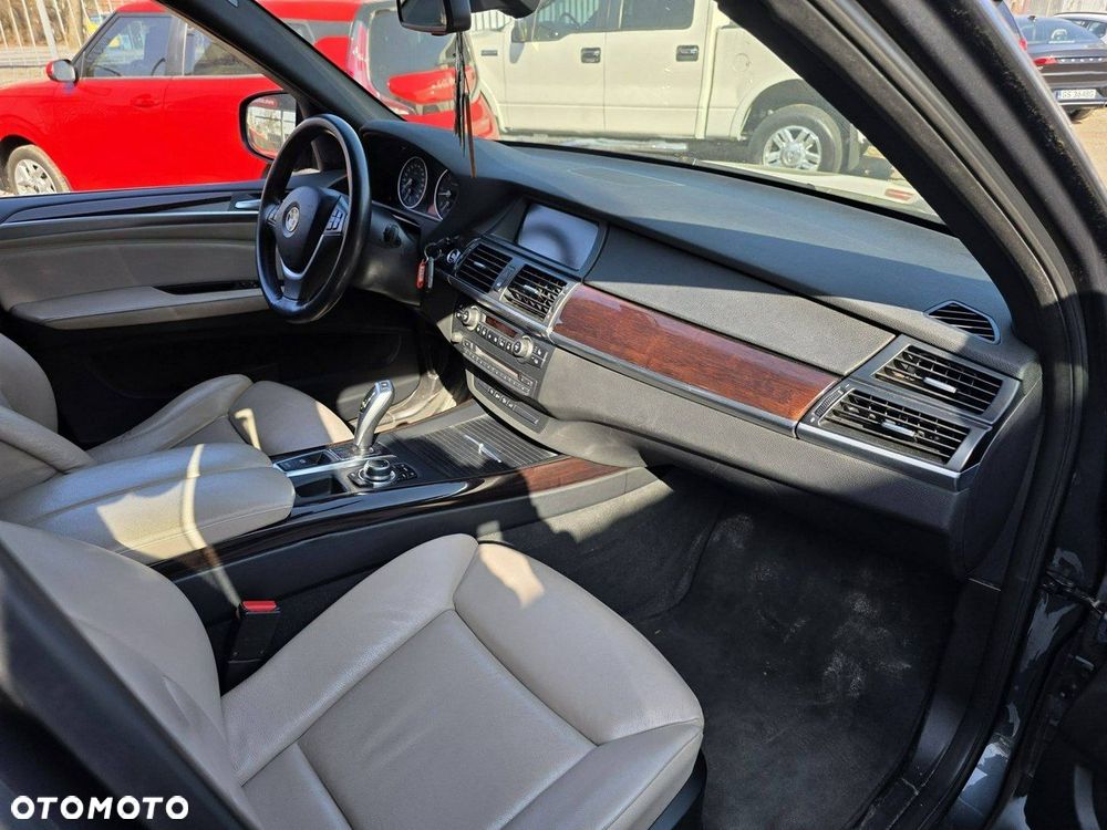 BMW X5 - 28