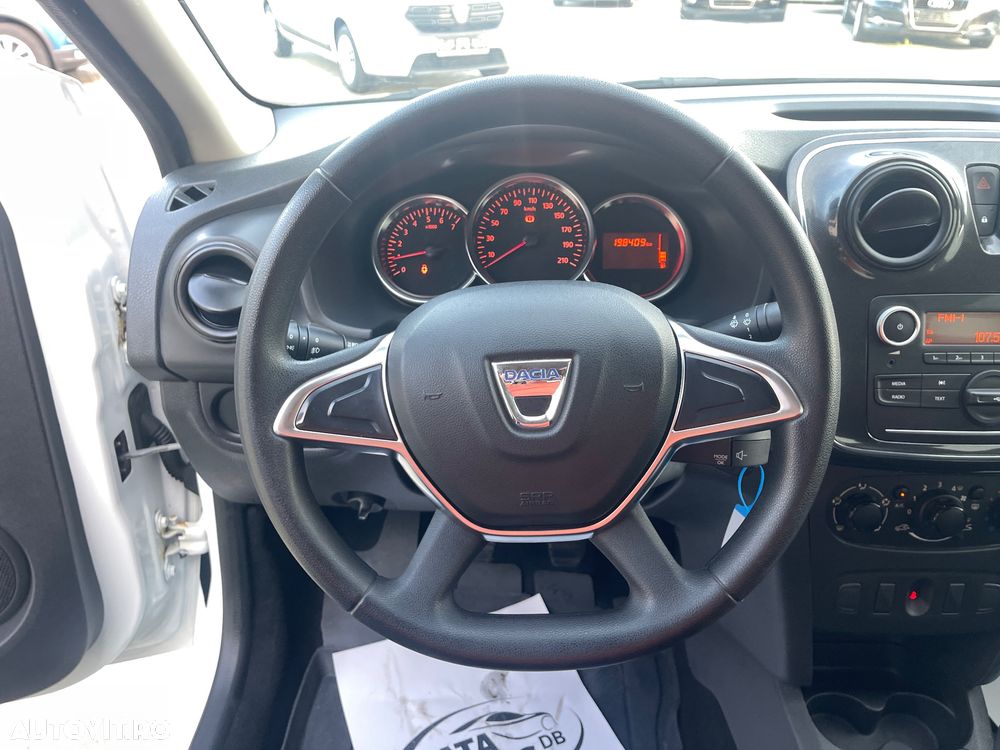 Dacia Logan - 37