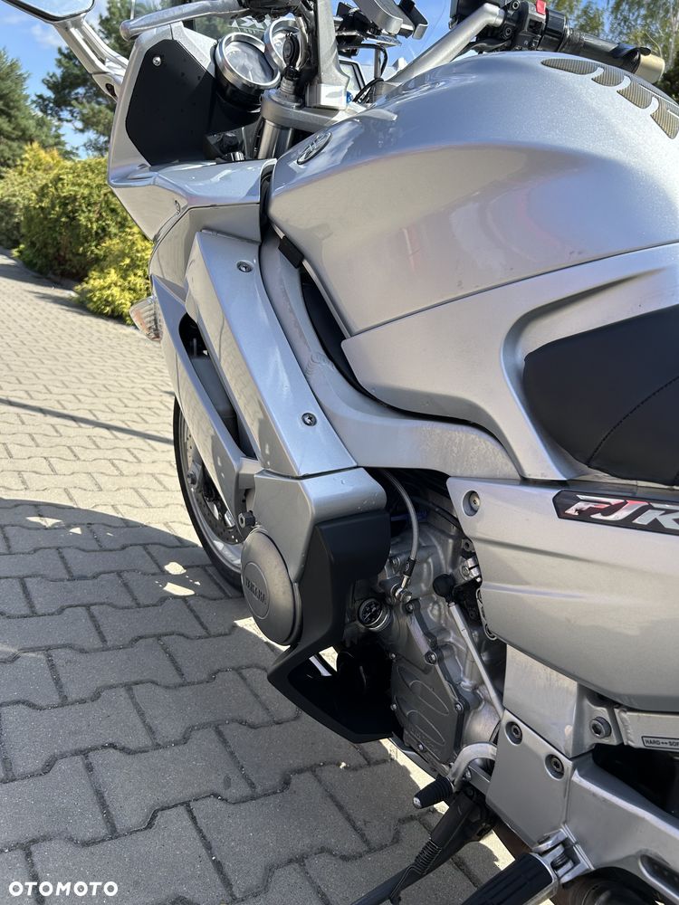 Yamaha FJR - 18