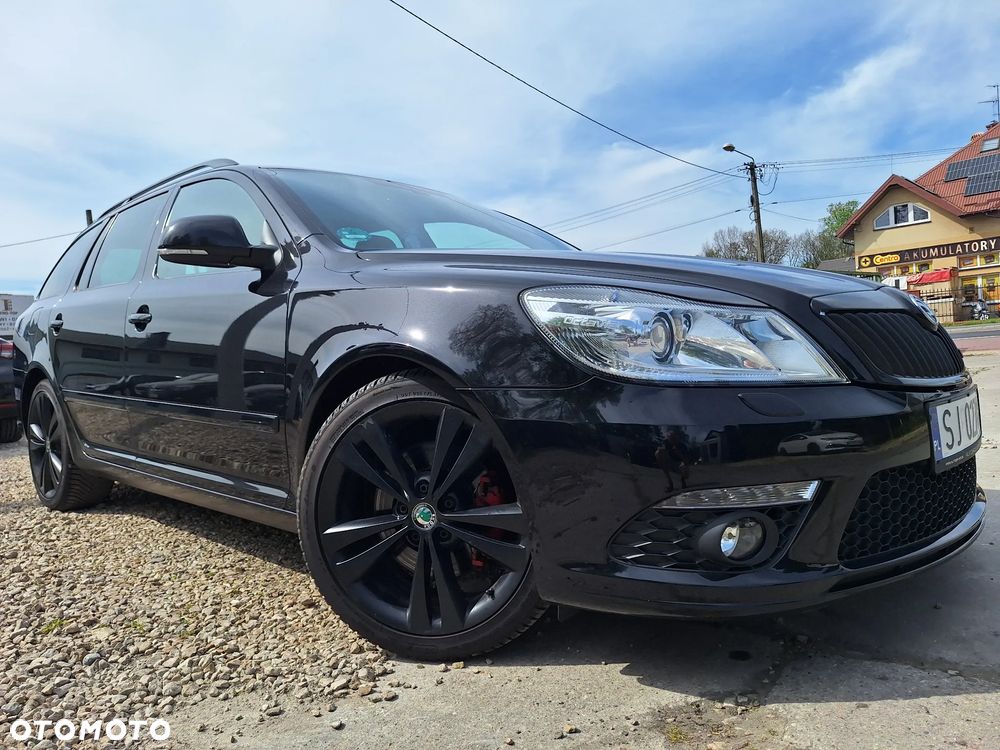 Skoda Octavia 2.0 TDI RS DSG - 2