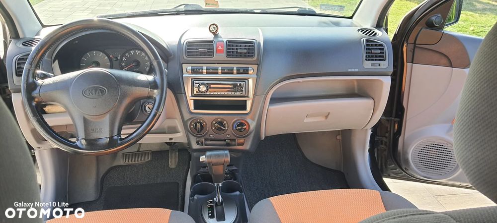 Kia Picanto 1.1 Optimum + - 3