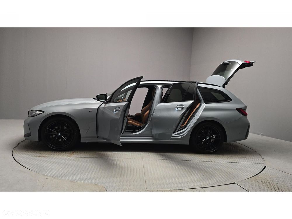 BMW Seria 3 320d xDrive M Sport - 10