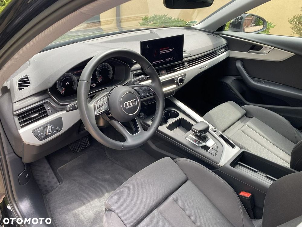 Audi A4 Avant 40 TFSI quattro S tronic advanced - 26
