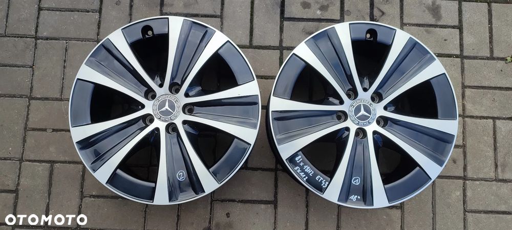 FELGI ALUMINIOWE STOPNIOWANE 5x112 2x 8Jx18 CALI ET43 2x 9Jx 18 CALI ET 52,5 fi 66,6 MERCEDES E CLS GLK GLS 4 SZTUKI KOMPLET - 4