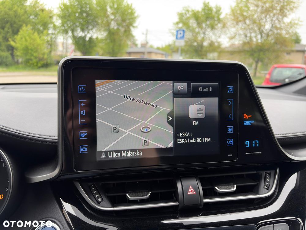 Toyota C-HR 1.8 Hybrid Dynamic - 25