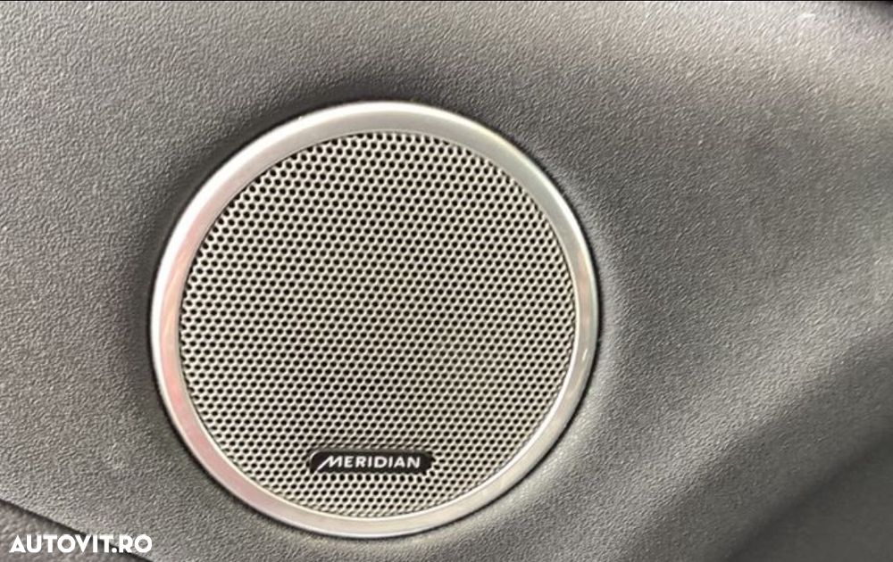 Land Rover Range Rover Evoque - 11