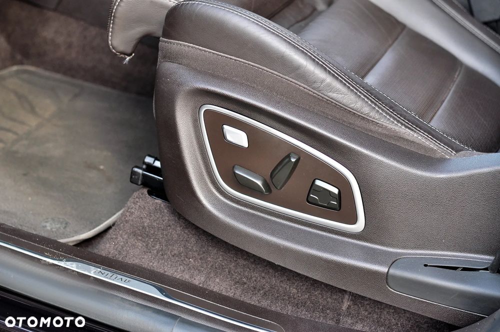 Renault Espace 1.6 dCi Energy Initiale Paris EDC 7os - 18