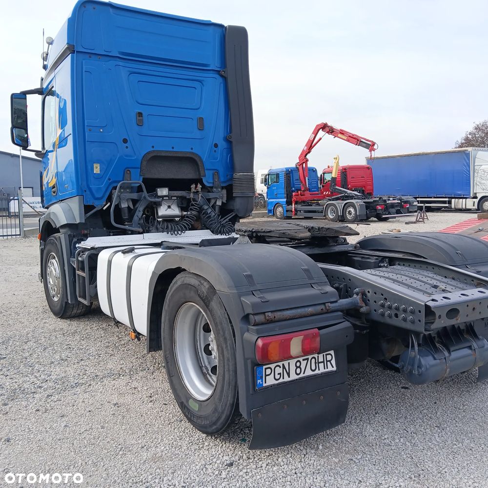 Mercedes-Benz MP4 1845, Hydraulika - 5