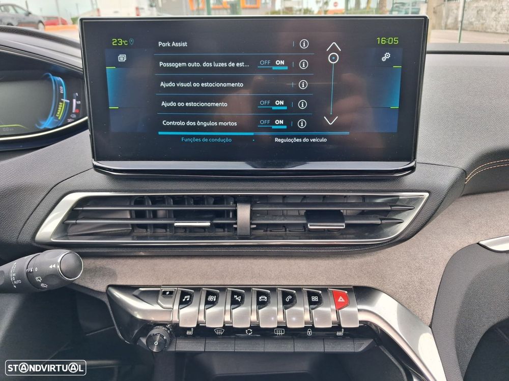 Peugeot 3008 1.6 Hybrid GT Pack e-EAT8 - 21