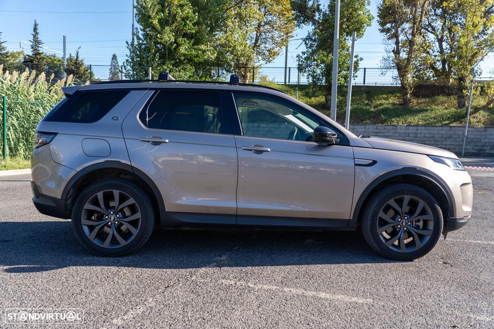 Land Rover Discovery Sport 1.5 I3 P300e AWD SE - 3
