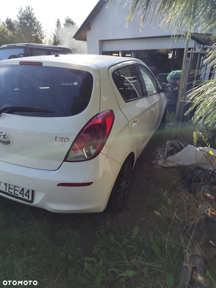 Hyundai i20 1.25 Wersja Jubileuszowa - 10