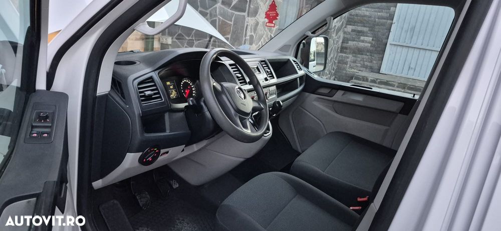 Volkswagen Transporter - 13