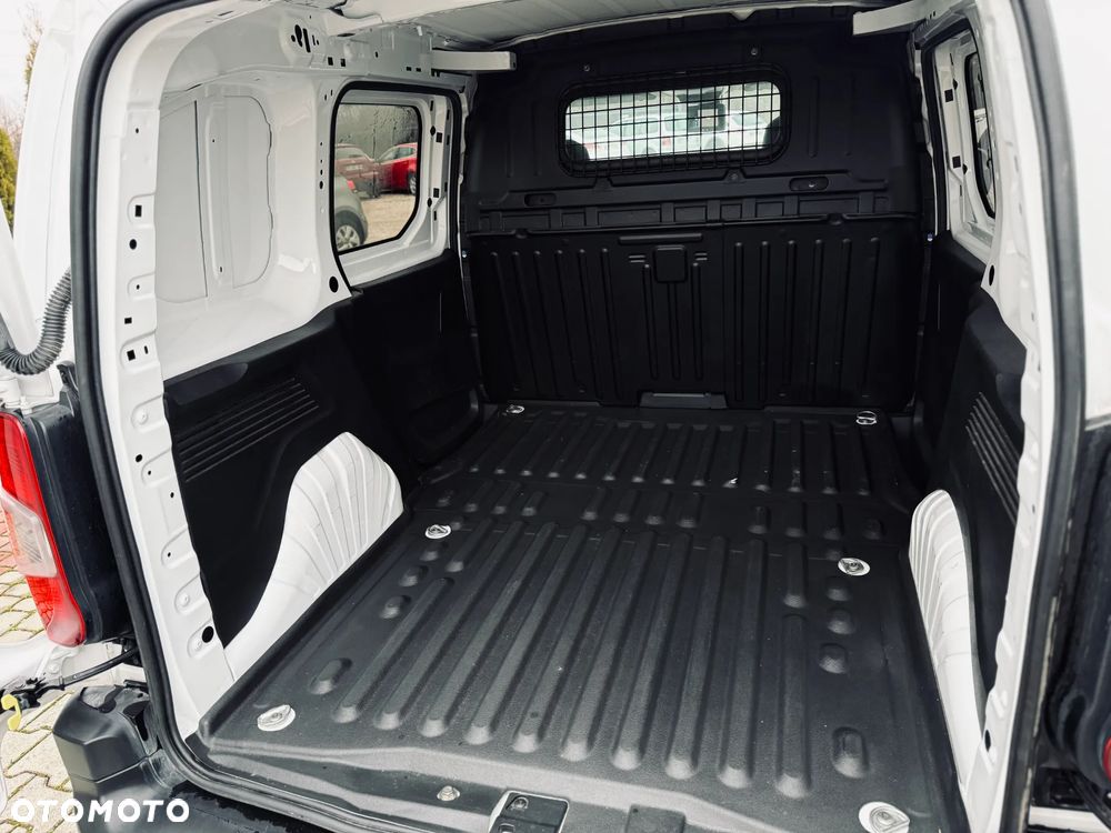 Peugeot Partner - 16