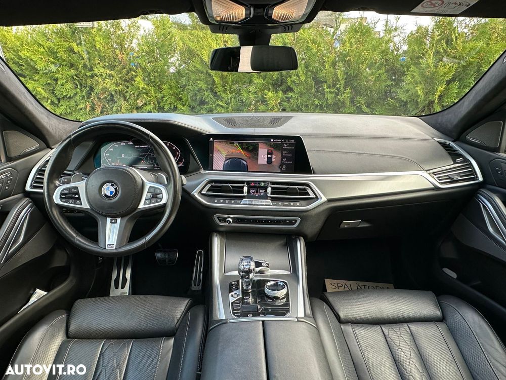 BMW X6 M M50i - 15