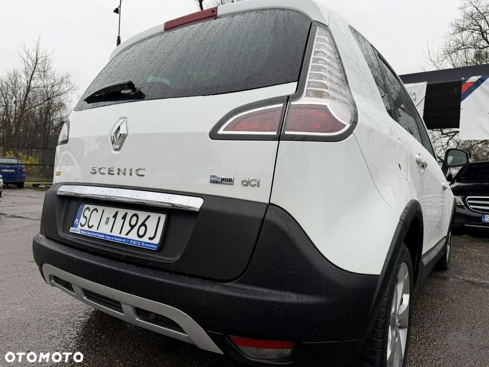 Renault Scenic 1.6 dCi Bose - 9
