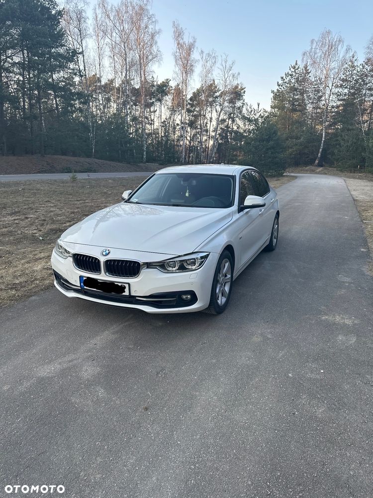 BMW Seria 3 318i Sport Line - 5