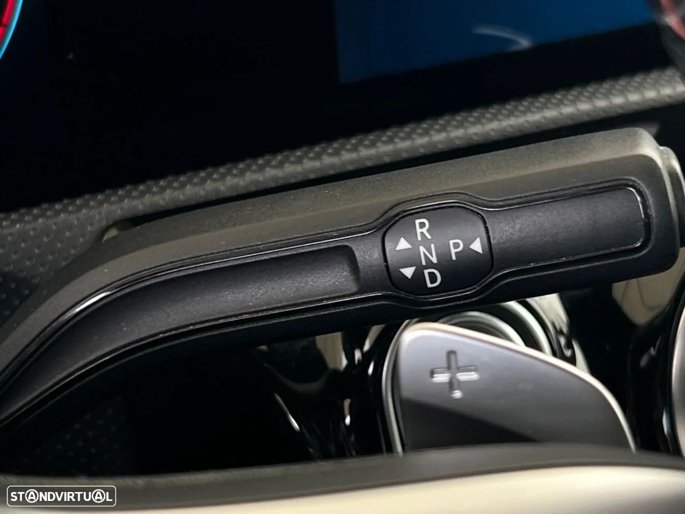 Mercedes-Benz A 180 - 21