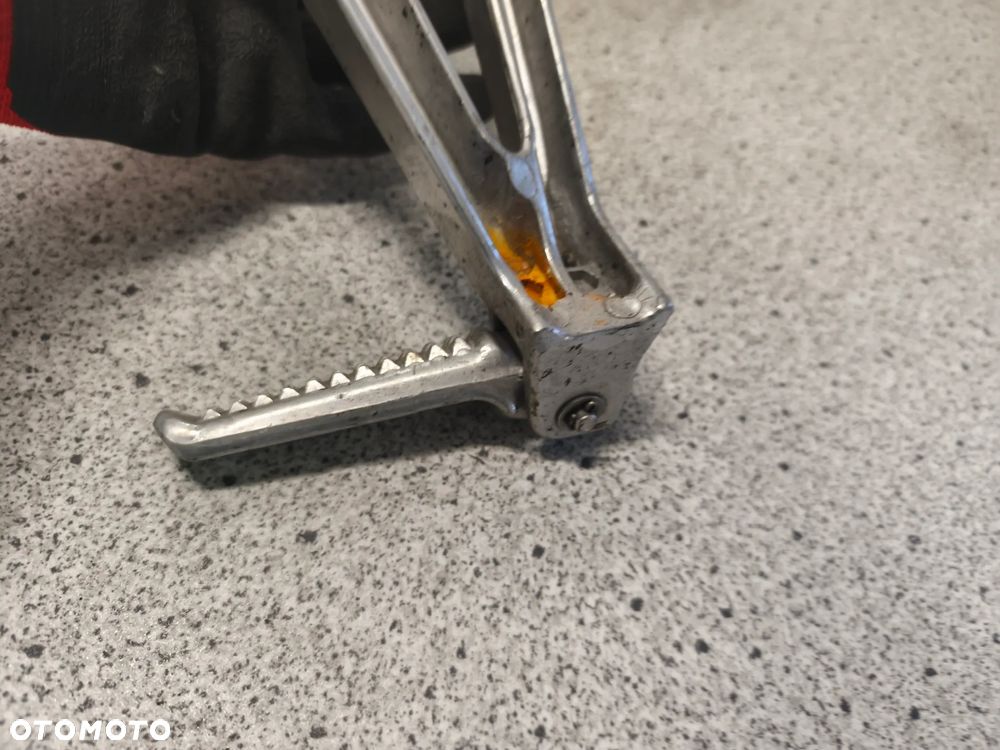 Set lewy tył, podnożek pasażera Honda CBR 900RR CBR900 RR CBR900RR CBR 900 RR - 6