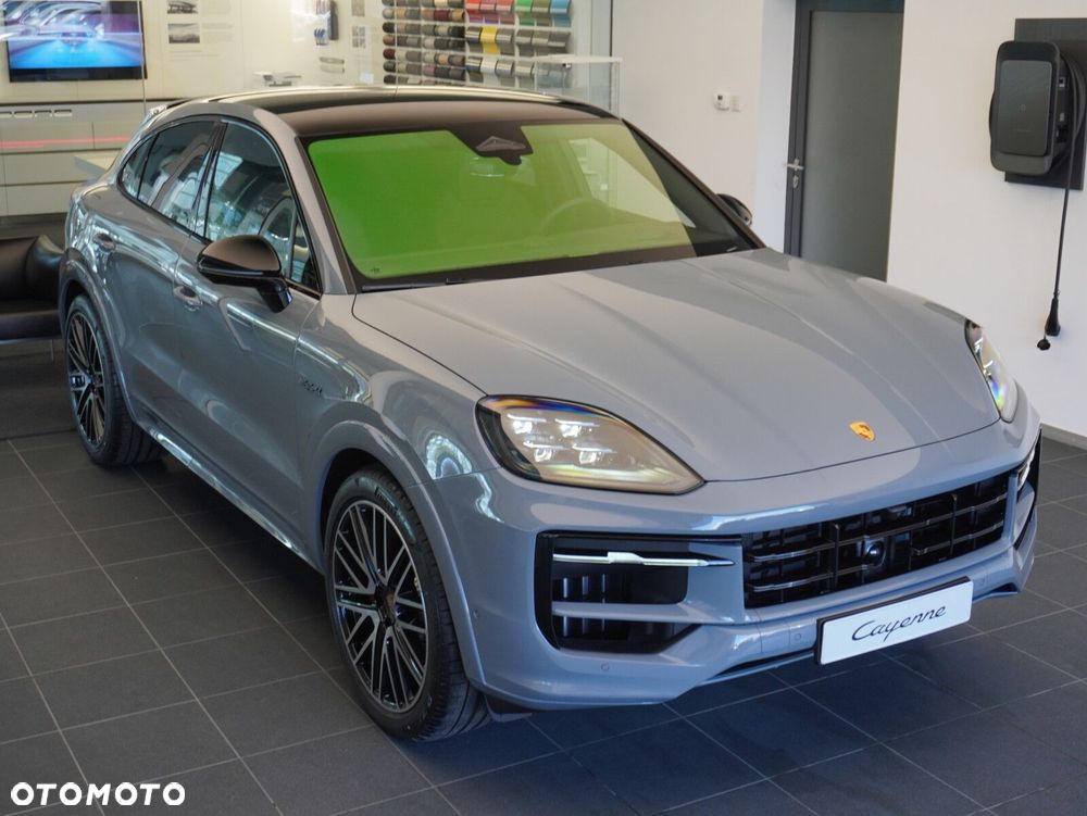 Porsche Cayenne S E-Hybrid PHEV Black Edition - 9