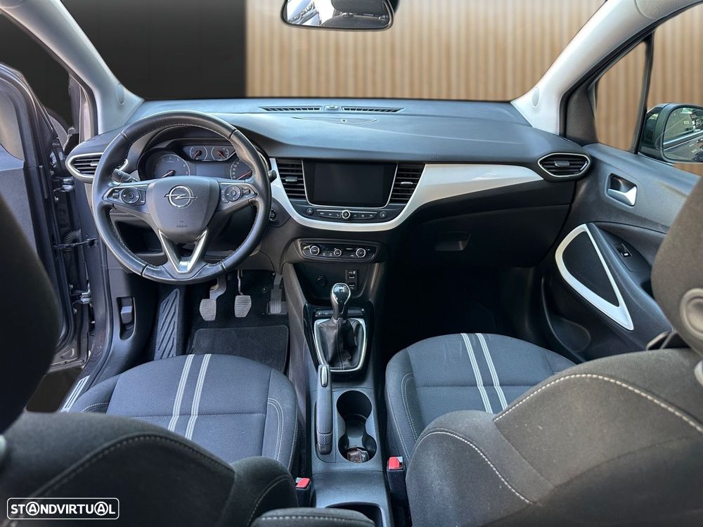 Opel Crossland 1.2 T Design & Tech - 11