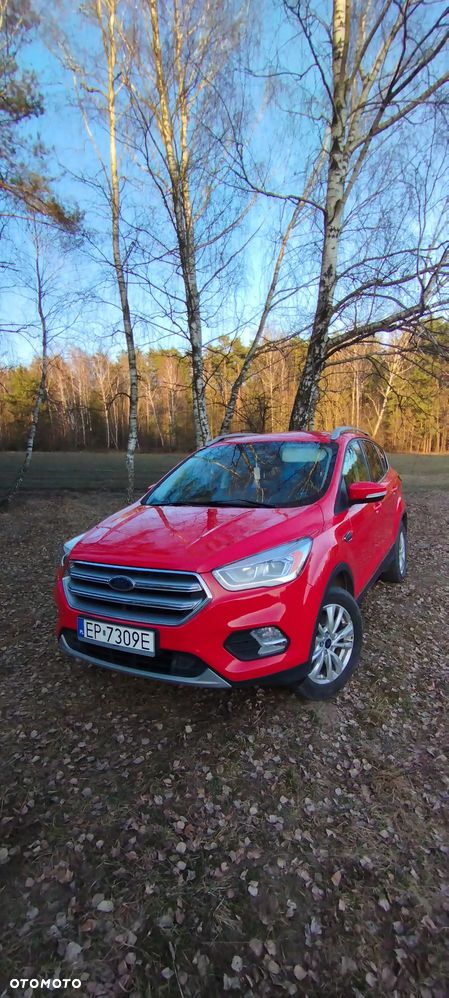 Ford Kuga 1.5 EcoBoost 2x4 Titanium - 1