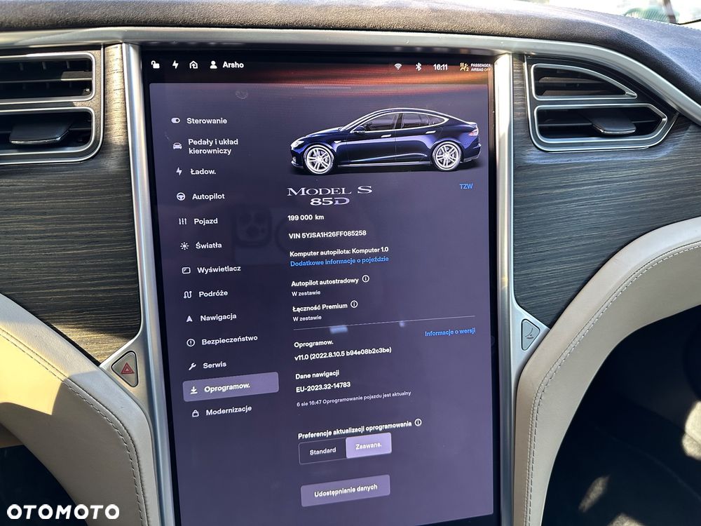 Tesla Model S Performance - 25