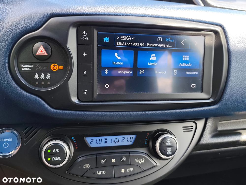 Toyota Yaris Hybrid 100 Premium EU6 - 35
